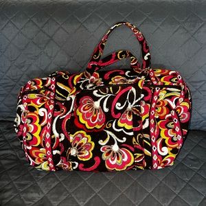 VERA BRADLEY DUFFLE - SMALL